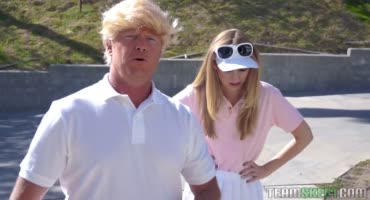 Трамп скачет со своей молоденькой любовницей