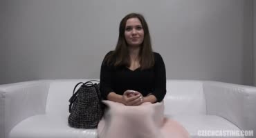 Чешская студентка рвется на порно кастинг, устроила родео на члене